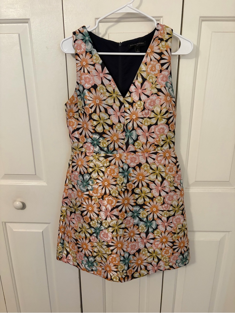 Banana Republic V-Neck Sleeveless Floral A-Line Dress in Black with Pastel Bloom